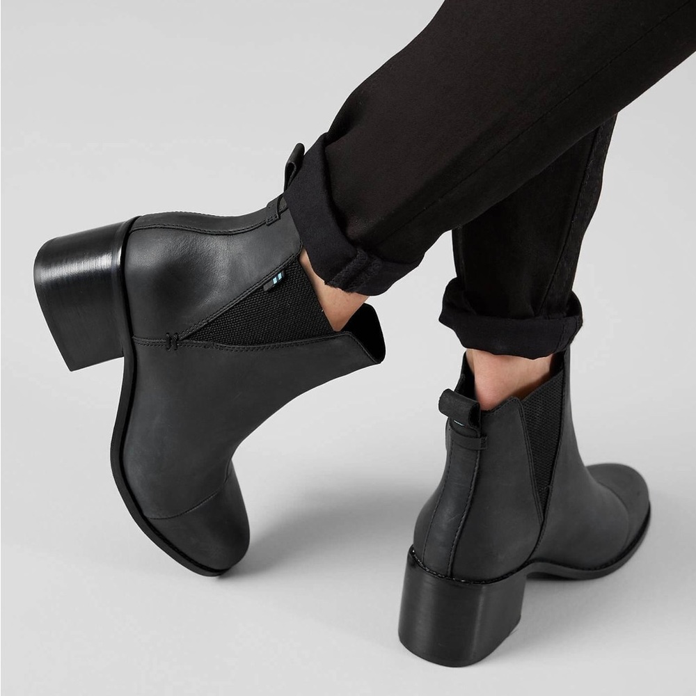 TOMS Esme Leather Chelsea Boot